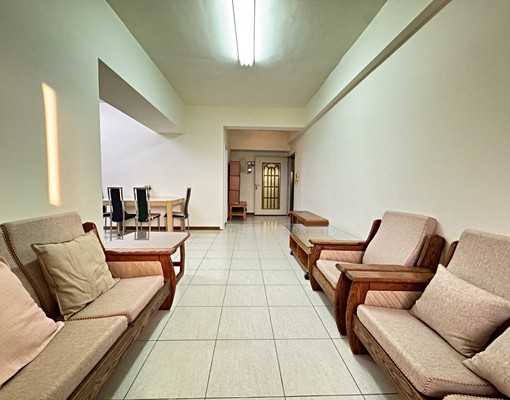 正德國中旁藍海名廈社區 - Image 2