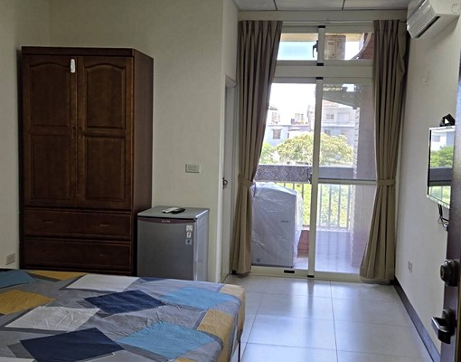 近觀音市區★獨棟花園★電梯套房★出租 - Image 1