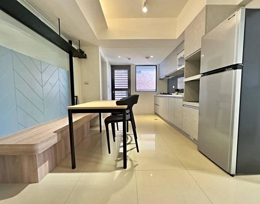 南屯💖精裝三房系統櫃傢俱全配百萬裝潢✨雙衛浴✨間間採光 - Image 5