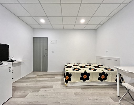 廣三百貨勤美誠品🌟木質地板🌟流理臺🌟陽台獨洗曬 - Image 4