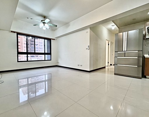 華麗輕奢風🔥傢俱可談✅大坪數三房✨高樓層景觀戶💯 - Image 2