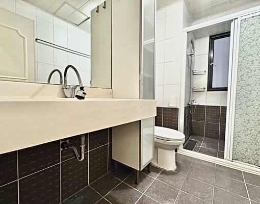 華麗輕奢風🔥傢俱可談✅大坪數三房✨高樓層景觀戶💯 - Image 13