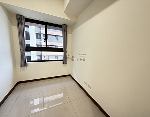 『啟富DN❤️』遠雄幸福成🔥極美景觀朝南四房+車位+含管費 - Image 9