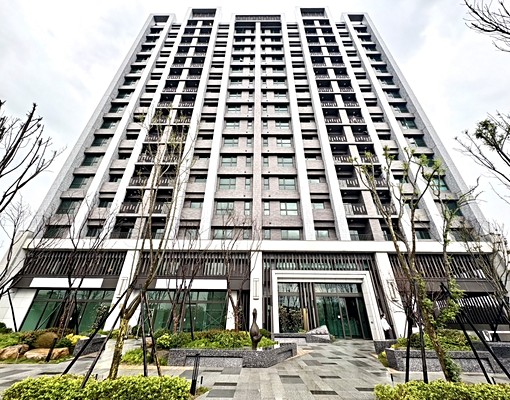 🌟沙鹿熱門社區【大華鹿鳴】全新三房✨含車位含管理費 - Image 1