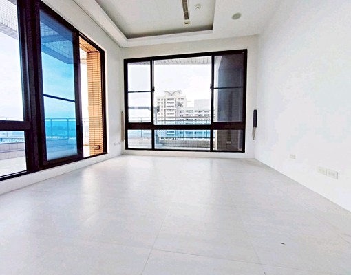 視野無極限🔥大露台私人泳池🔥🔥全坤國際館樓中樓 - Image 4