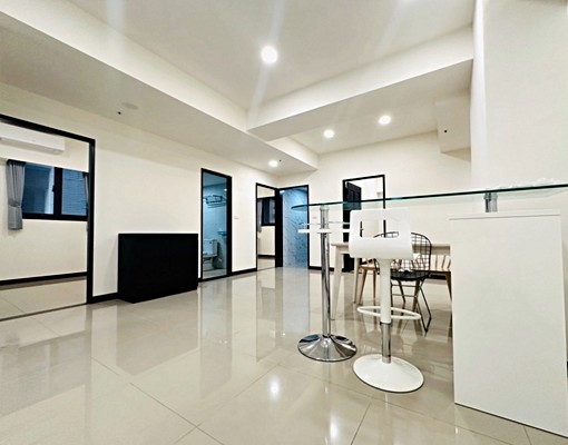 藝文公園l簡約裝潢附家電朝南平車四房 - Image 3