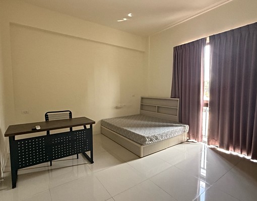 南科港口5年新透天厝(租)六房五衛/設備齊全 - Image 2