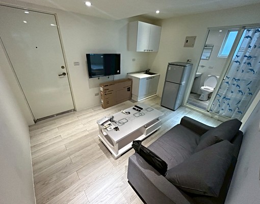 ★樂華夜市★凸窗晒衣★捷運頂溪★可貓★皆有採光★ - Image 1