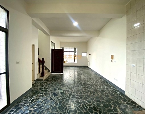 兆基社會住宅🏡鹽埔近全聯整棟透天出租/自有車庫 - Image 1