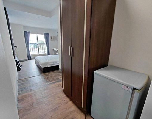 近台中公園,獨立套房,生活機能佳,採光佳,視野觀闊 - Image 4