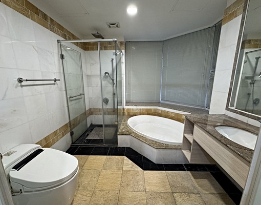 四季之旅優質溫馨三房車 - Image 9