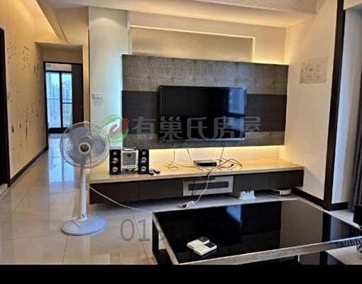 新市國小學區機能便利大三房⎪格局方正採光好⎪乾淨明亮 - Image 2