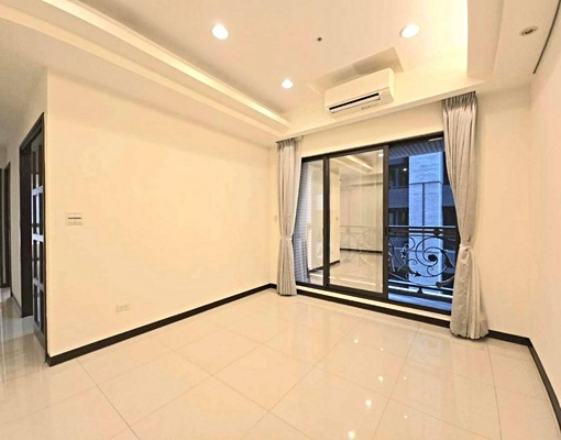 新板特區/知名社區/屋況新 - Image 1