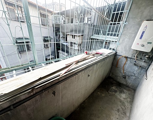 遠東世紀廣場【超值6房2衛】可開伙★近商圈★房皆有窗 - Image 15