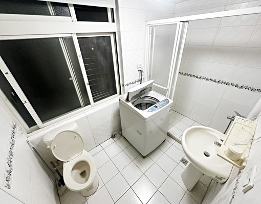 捷運板新站4分【超值租案】獨洗★曬衣窗★衛浴開窗 - Image 6