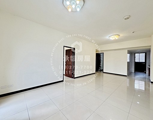 大有路上優質社區雙陽台美四房.含管理費 - Image 4