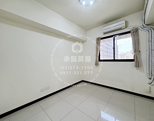 大有路上優質社區雙陽台美四房.含管理費 - Image 8