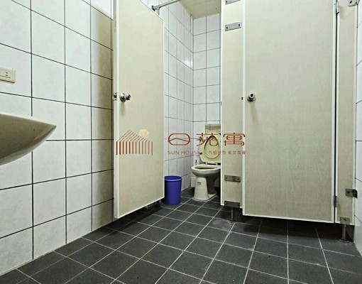 🏢中華路大空間・自由用途地下室出租! - Image 6