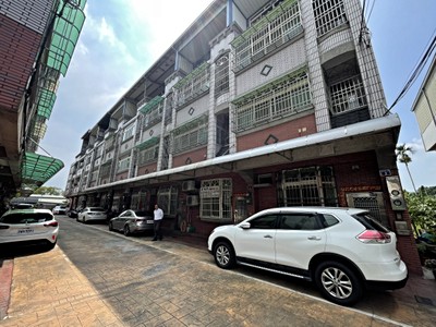 獨家＝永慶威廉＝國道烏日交流道｜孝親房｜４套房透天厝