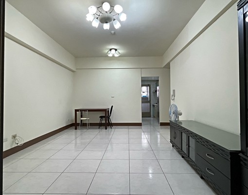 明誠一路大道東大廈/3房+平車+陽台進出 - Image 3