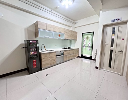 透天整棟出租，近磐石中學輕屋齡～五房 - 591租屋網 - Image 3