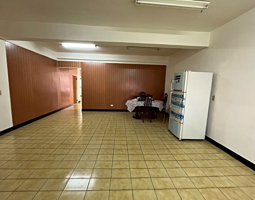 🍎捷運副都心🍎生活大地~超值大四房🍎方正格局 - Image 1