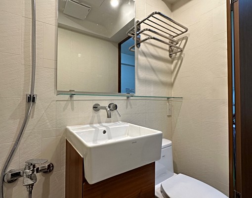 近竹北台元,大套房一房一廳,新裝修有車位 - Image 2