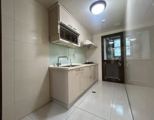 A9民視商圈景秀88三房含管/生活機能佳/近公車站牌 - Image 4