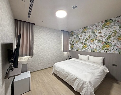 近漢神百貨全新商旅套房長租附電梯、停車位 - 591租屋網 - Image 1