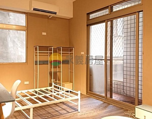 【金房東】淡大圖側輕軌旁順利畢業電梯套房~獨立洗衣機 - Image 5