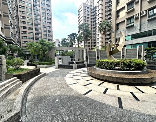 近高應大★稀有大四房尬B2平面車位★明星學區 - Image 14