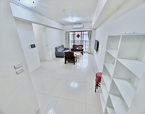 湖濱🌈大三房雙衛浴🌈浴缸🌈全配🌈可租車位🌈租補戶籍 - Image 2