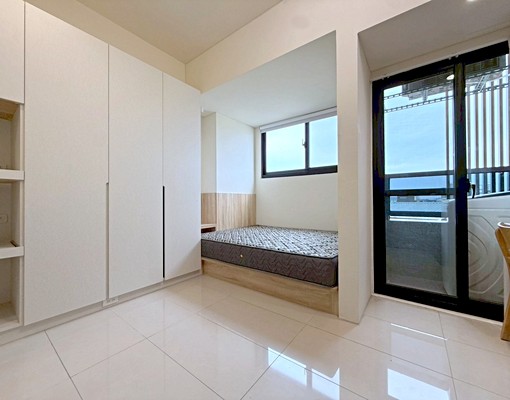 🍂全新第一手!!✨租屋補助✨陽台獨洗曬✨固定機車位✨大衣櫃 - Image 3