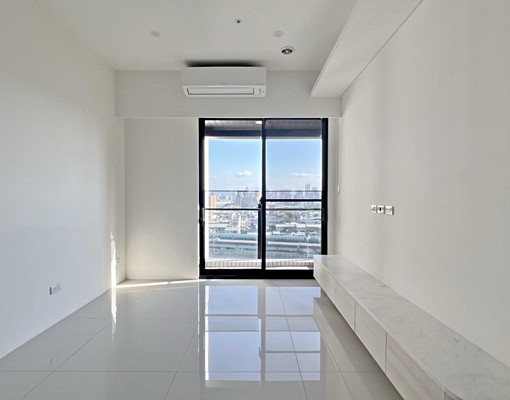 國泰和河全新未住百萬裝潢3房車 - Image 2