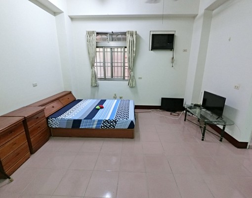 西屯中科澄清榮總❤類一房一廳❤超大坪數❤室內機車位❤雙門冰箱 - Image 8