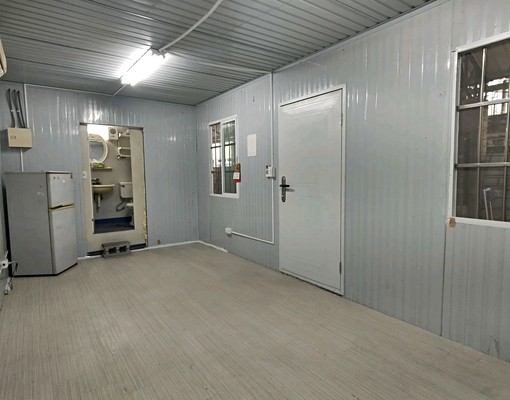 前鎮捷運~貨櫃平房出租 - Image 3