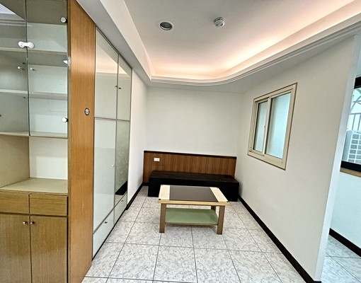 兆基/免仲介/近新勢公園景觀大套房 - Image 5