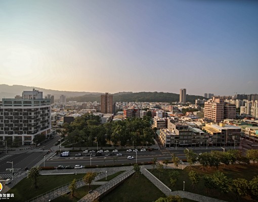 邴-美術森林次高樓通風採光超讚-含平車-可拎包入住 - Image 14