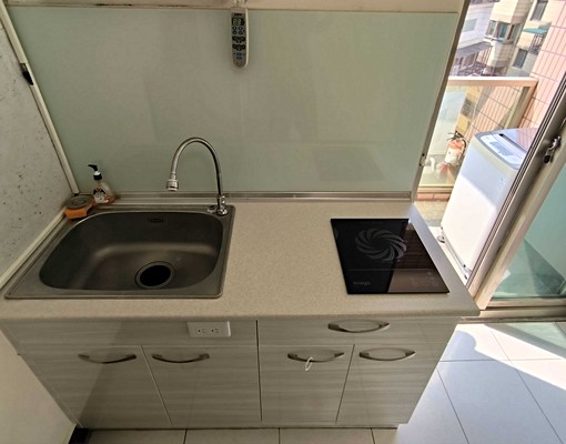 💖電梯大樓,台水台電獨立陽台洗曬,有落地窗採光通風好棒! - Image 2