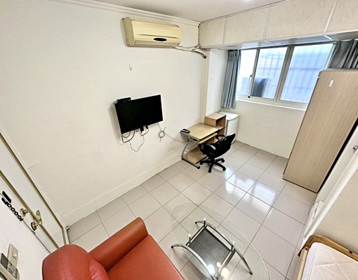 中國醫⭐可租補超便宜套房沙發整面採光超便宜衛浴開窗 - Image 5