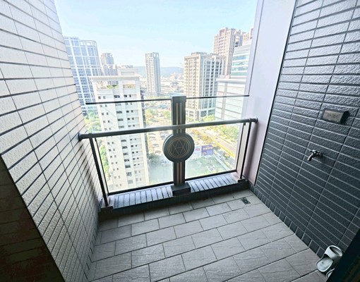 ✨搶手好案稀有釋出✨副都心宏匯遠雄首品邊間景觀宅✨ - Image 8