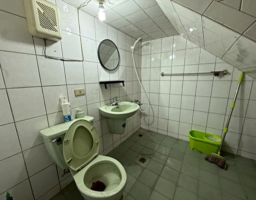 M梧棲透天店面-分層住家出租-大晟房屋 - Image 3