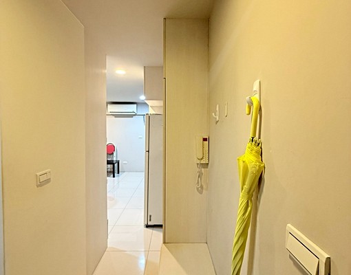 🏅高鐵精美樓中樓1+1房車位可養貓租補! - Image 3