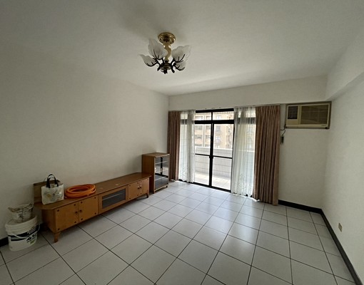 竹圍生活圈大四房|同學合租省租金|大家庭好溫馨 - Image 2