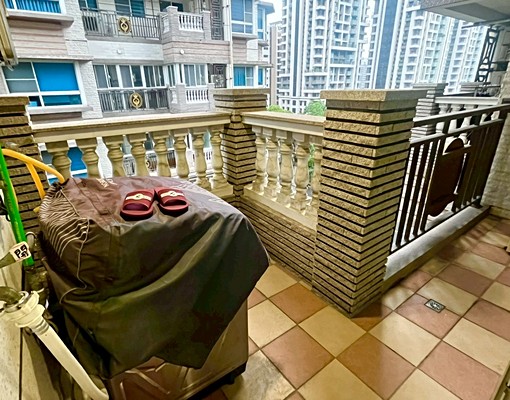 來談吧台北灣四季之旅電梯三房家具電全附車位 - Image 15