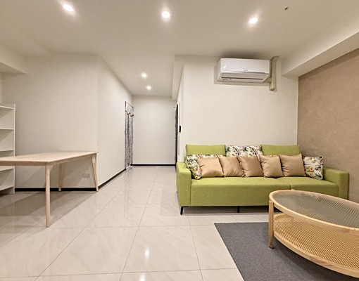 民族大樂河堤世界全新2房可租補/車位需另租 - Image 1