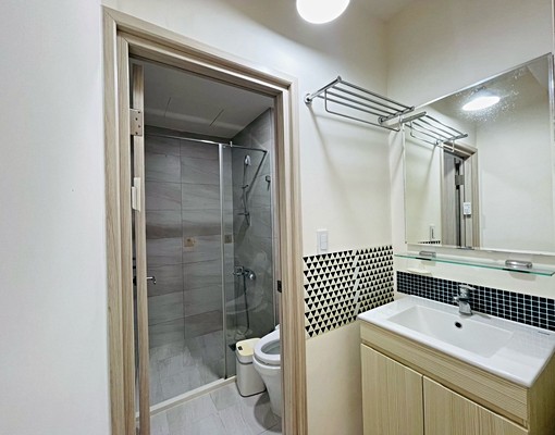 昌平榮景輕屋齡兩房兩廳有車位(喜歡租金可談) - Image 11