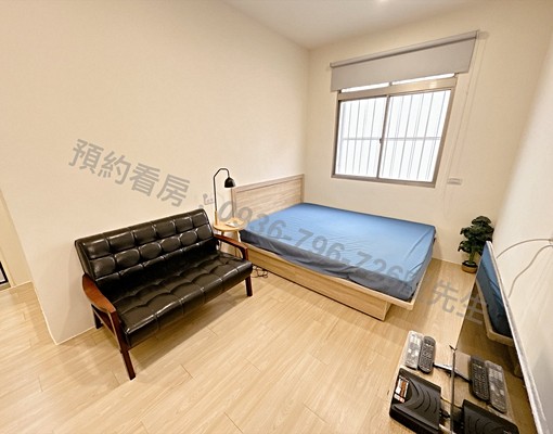 巨城商圈機能好、獨立洗衣機、採光明亮、變頻冷暖氣 - Image 3