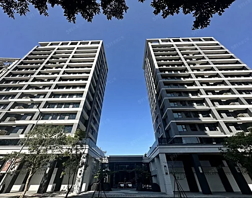 新店央北重劃區~宏國大央北高樓全新3房平車~台灣房屋郭孫綺 - Image 1