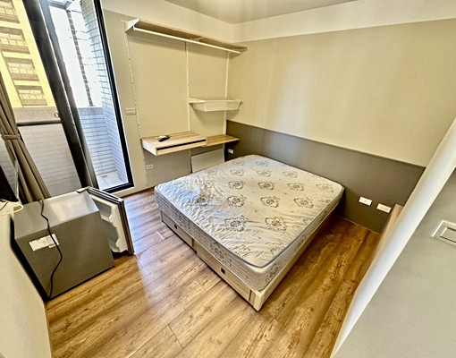 💡西屯何厝漢口電梯套房💡可租補可貓💡乾濕分離衛浴開窗 - Image 2